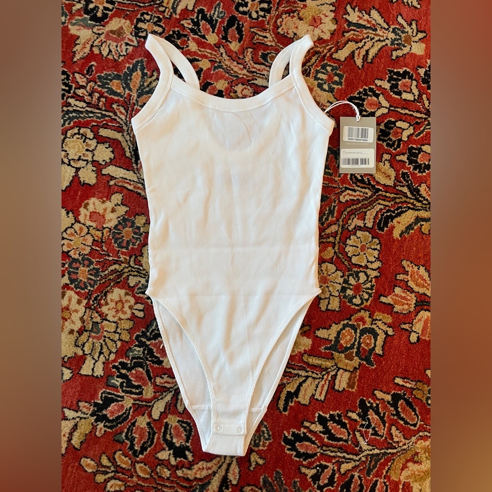 NWT Everlane white cotton ringer bodysuit